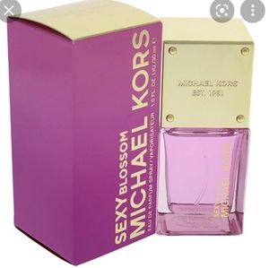 Michael Kors Sexy Blossom 🌸